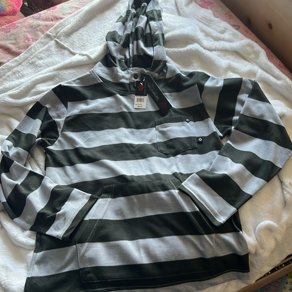 Brand new, NWT Swiss Cross, New York boys hoodie L/G (14/16)